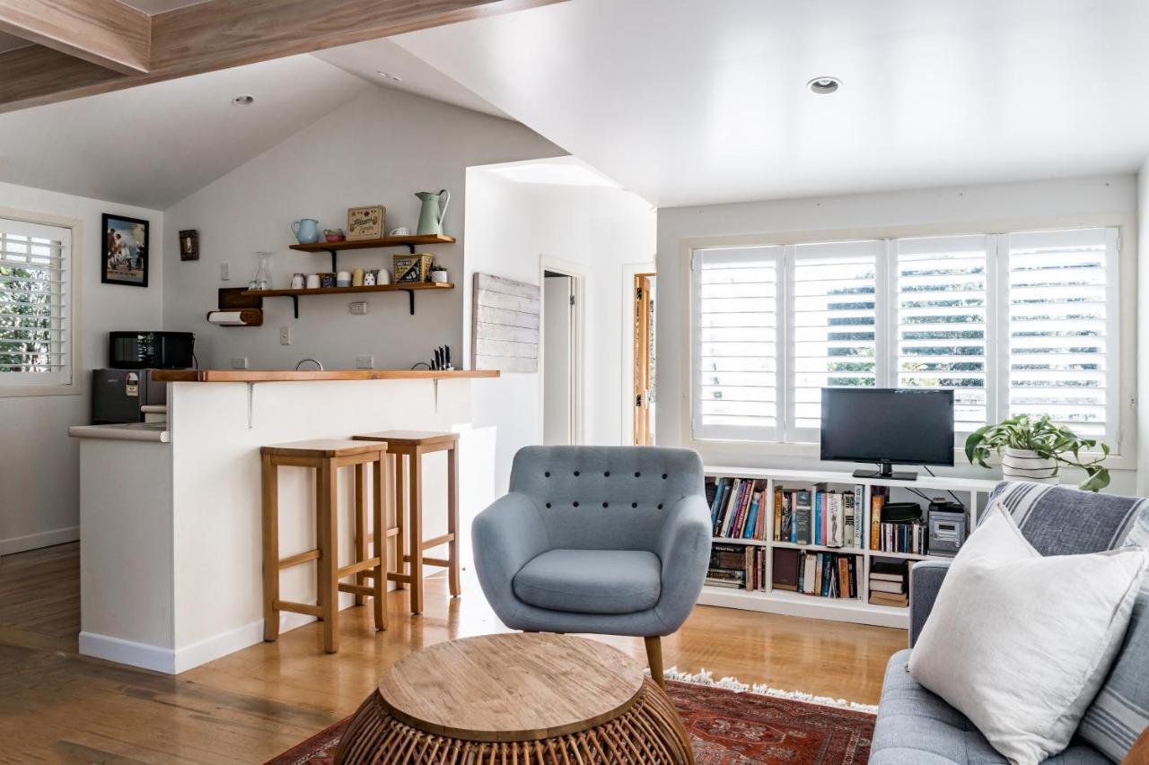 Kowhai Cottage & Studio Raglan Eksteriør bilde